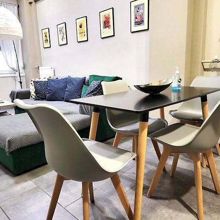 “Zeus”, Stylish Luxury Business Suite In The Heart Of Athens. Bagian luar foto