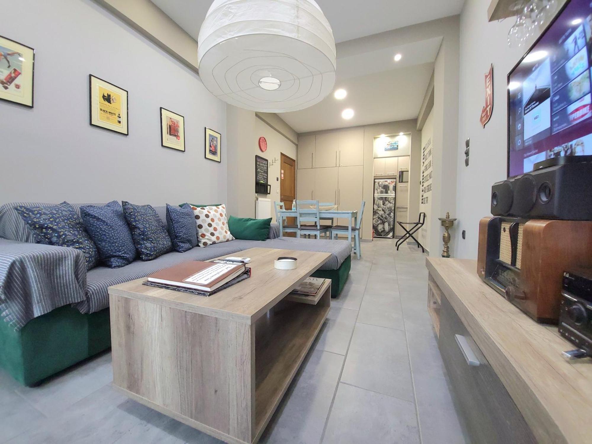 “Zeus”, Stylish Luxury Business Suite In The Heart Of Athens. Bagian luar foto