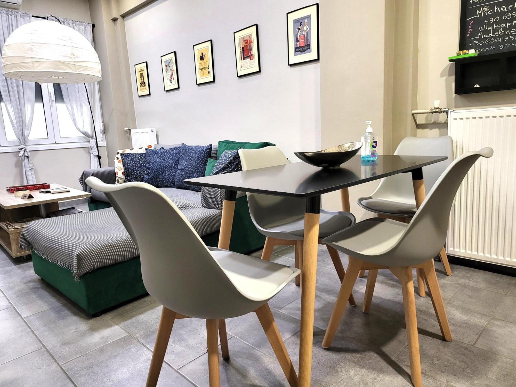 “Zeus”, Stylish Luxury Business Suite In The Heart Of Athens. Bagian luar foto