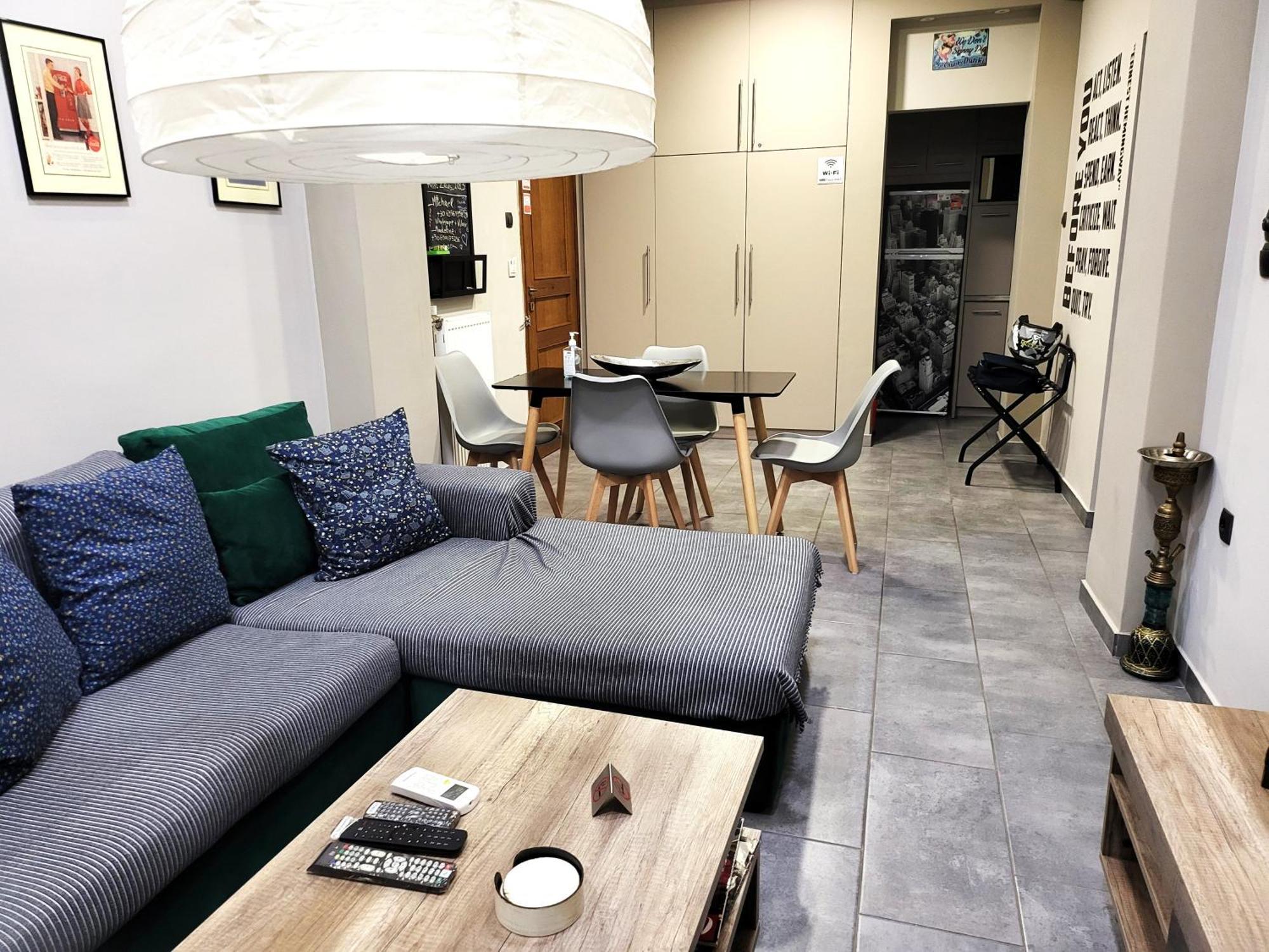“Zeus”, Stylish Luxury Business Suite In The Heart Of Athens. Bagian luar foto